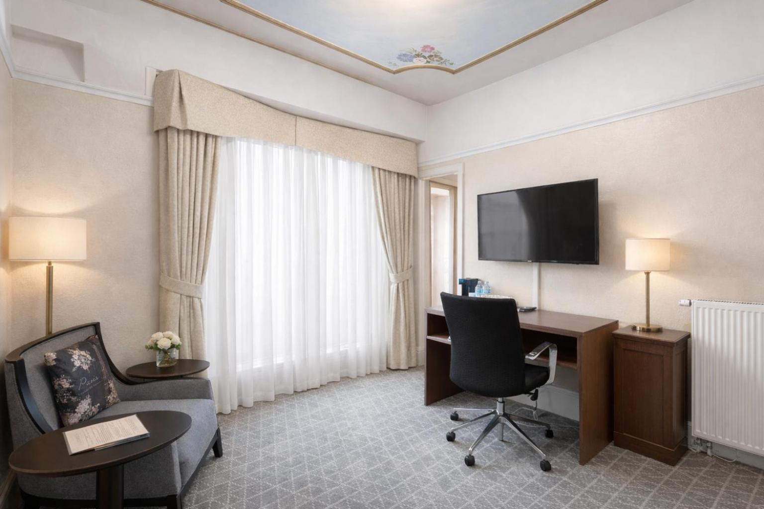 Junior Suite,1765192384:JPEG