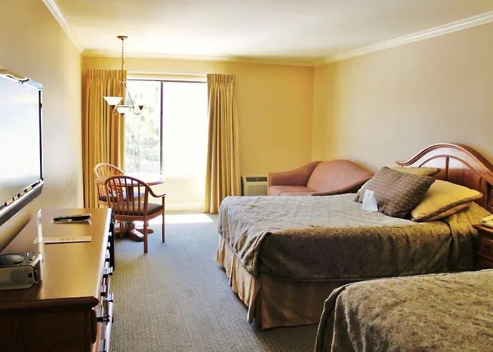 Columbus Inn